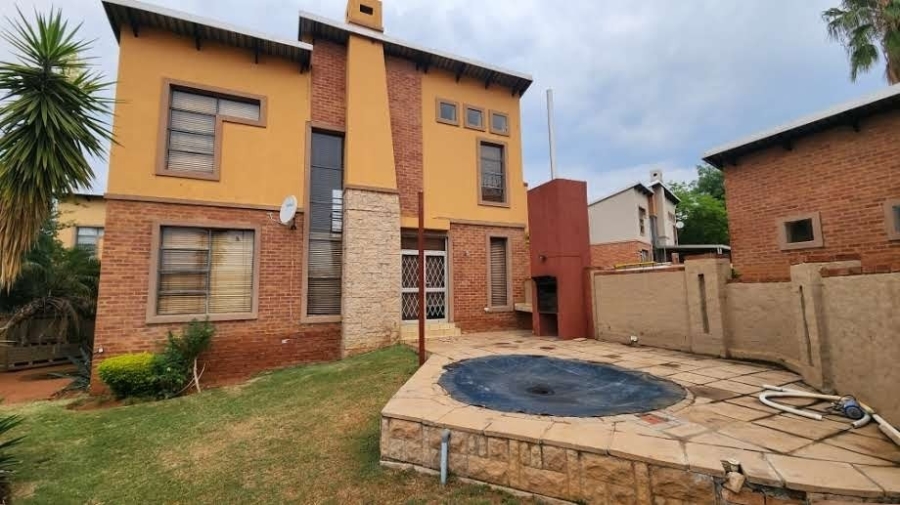 3 Bedroom Property for Sale in Cashan North West